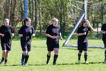 Bild 11 - Frauen SV Frisia 03 Risum Lindholm - Heider SV : Ergebnis: 8:0